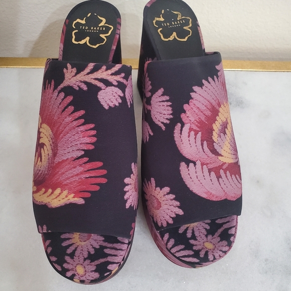 Ted Baker Floral Platform Mule Block Heels Women's Size 41 10.5 11 - Picture 6 of 10